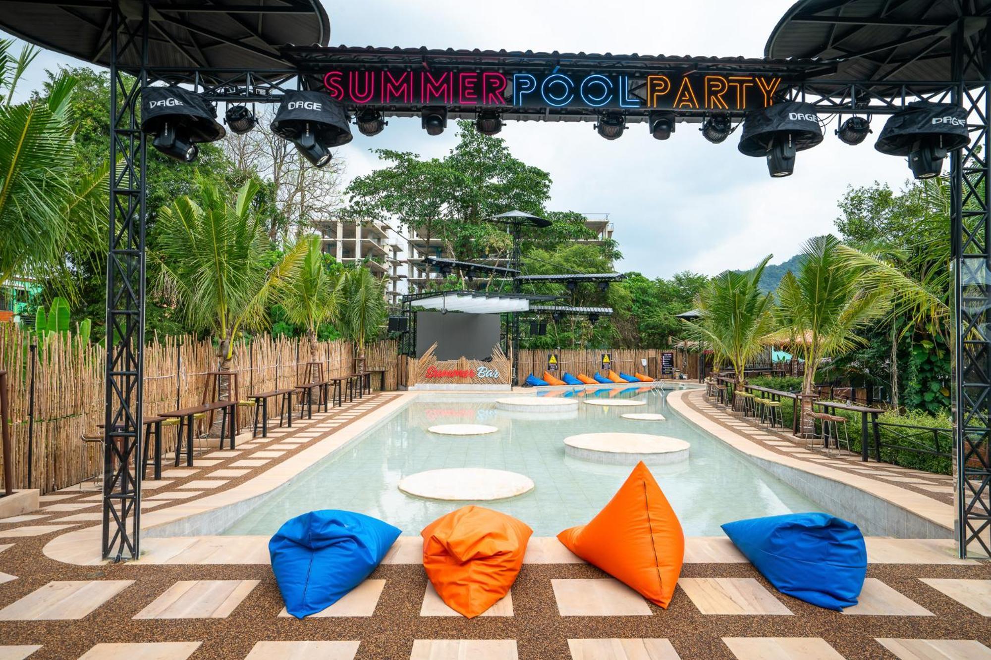 Summer Club And Hostel Ao Nang Esterno foto