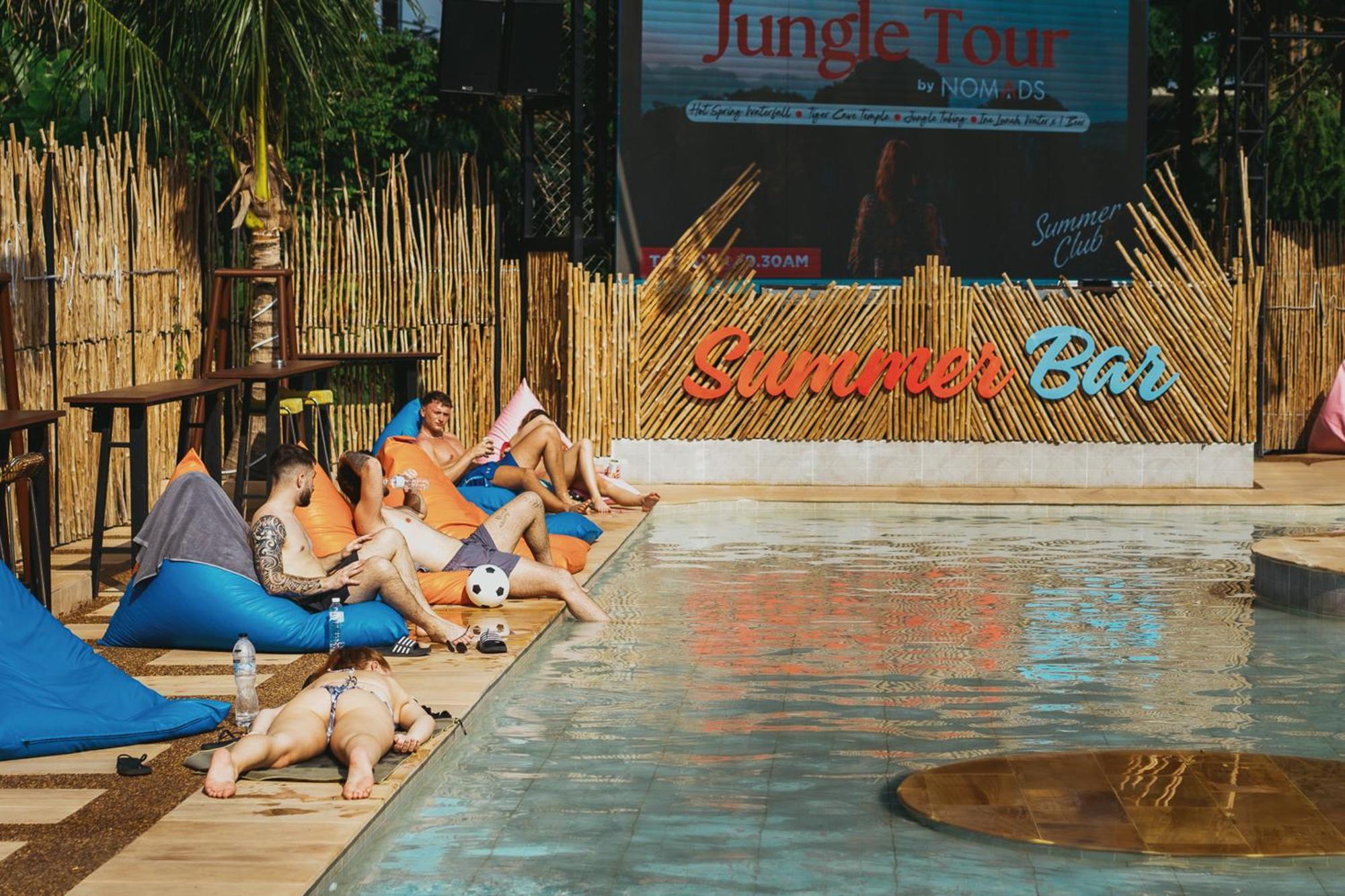 Summer Club And Hostel Ao Nang Esterno foto